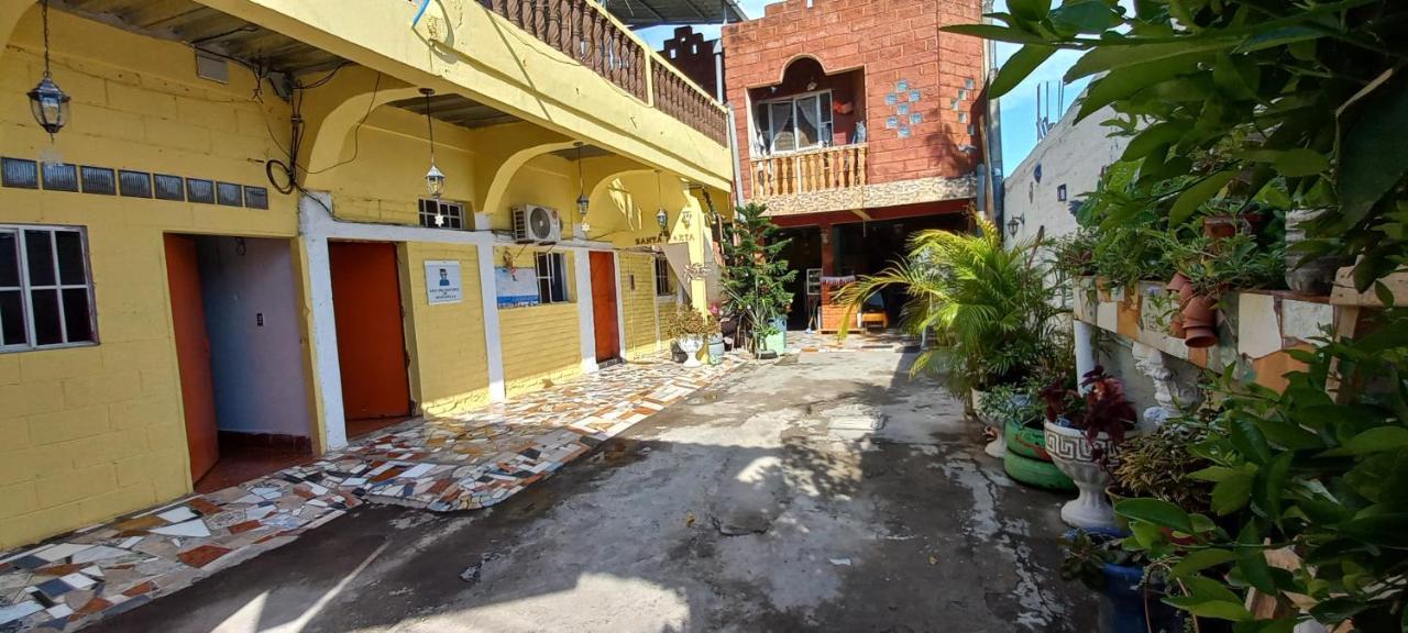 Hostal Santa Marta La Union Exterior photo